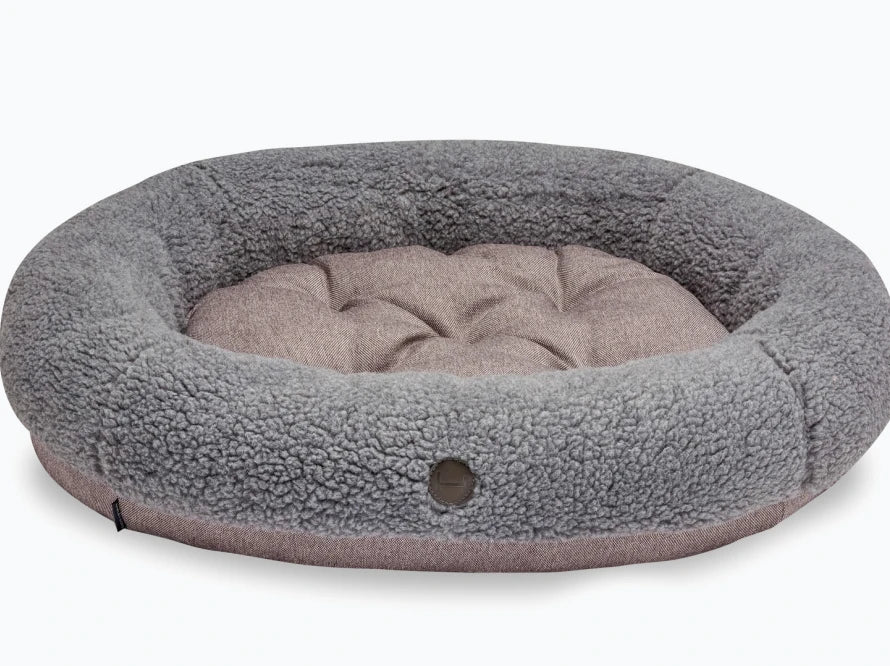 BAGEL FUR Katzenbett aus Kunstfell / Möbelstoff HARLEY & CHO