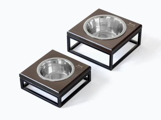LUNCH BAR Hundenapf / Holz Napfständer mit einzelnem Edelstahlnapf für kleine Hunde / schwarzer Metallrahmen HARLEY & CHO