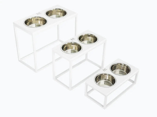 DINNER Hundenapf / Holz Napfständer mit zwei Edelstahlnäpfen für große und riesige Hunde / weißer Metallrahmen HARLEY & CHO
