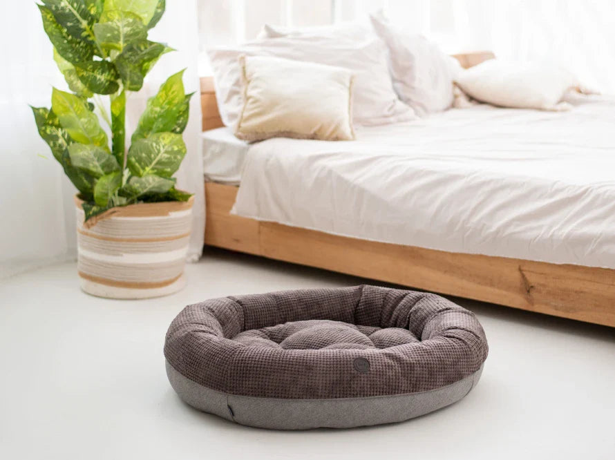 BAGEL Katzenbett aus Möbelcord HARLEY & CHO