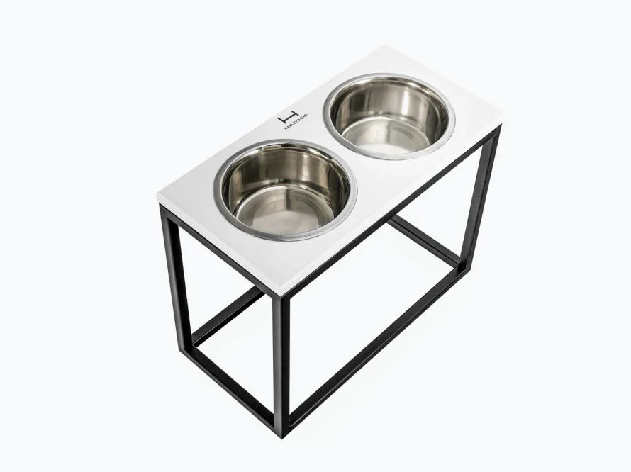 DINNER Hundenapf / Holz Napfständer mit zwei Edelstahlnäpfen für große und riesige Hunde / schwarzer Metallrahmen HARLEY & CHO